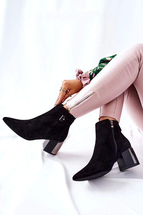 Skórzane Botki Na Słupku Laura Messi Czarne 2354