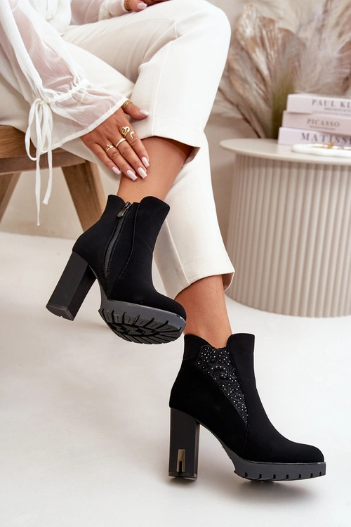 Ocieplane Botki Damskie Na Wysokim Słupku Z Haftem Czarne Verissae