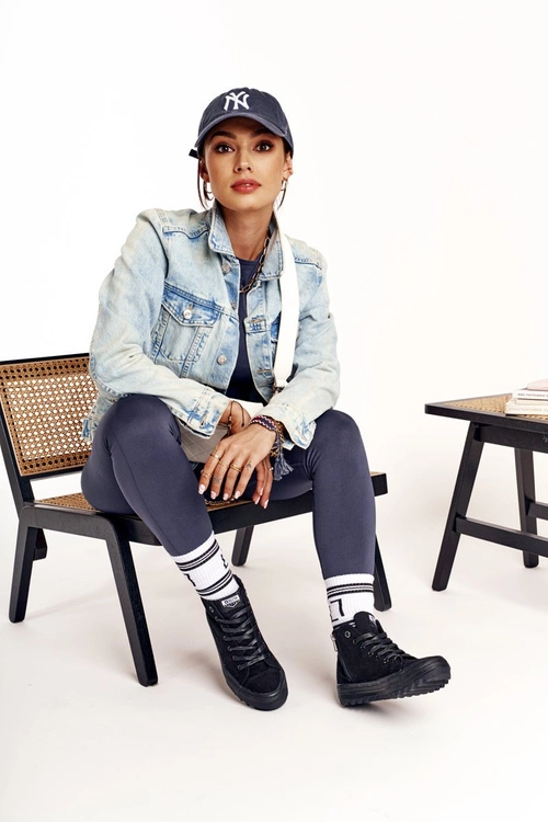 Damskie Wysokie Trampki Na Dużej Podeszwie BIG STAR FF274244 Czarne