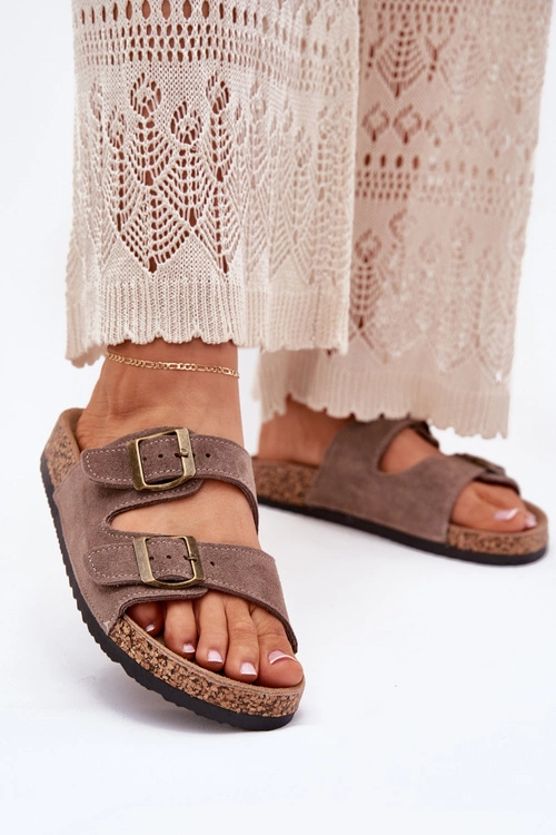 Zamszowe Klapki Na Korkowej Podeszwie Z Klamrami Ciemnobeżowe Tavira