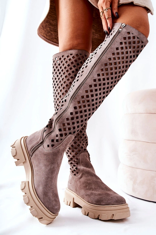 Zamszowe Ażurowe Kozaki Jasnobrązowe Kallede