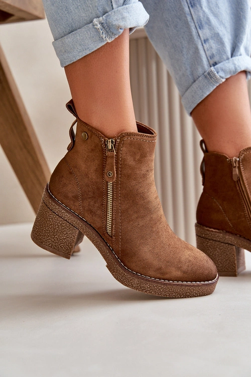 Ocieplane Botki Damskie Na Słupku Z Eko Zamszu Brązowe Velarilla