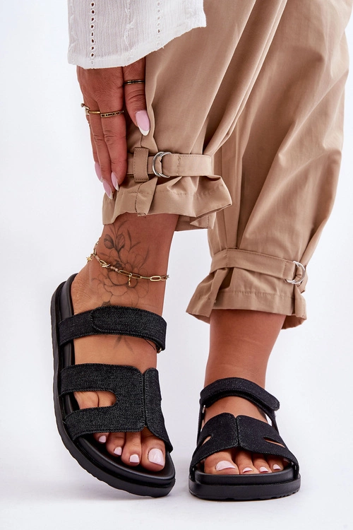 Materiałowe Damskie Klapki Na Rzep Czarne Jose