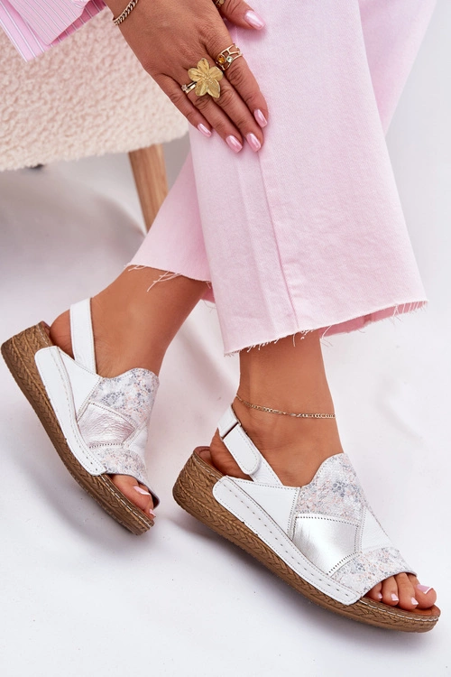 Skórzane Sandały Damskie Na Koturnie Z Plecionką Maciejka L7067-11 Białe