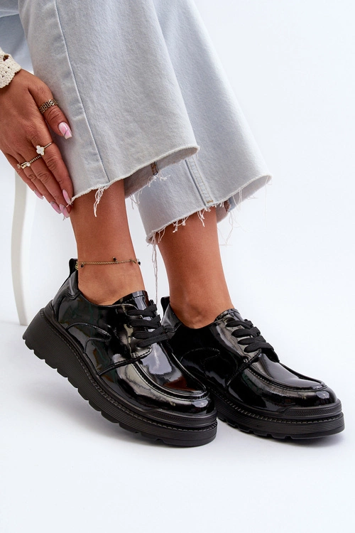 Lakierowane Półbuty Damskie Skóra Naturalna Czarne Scadaria