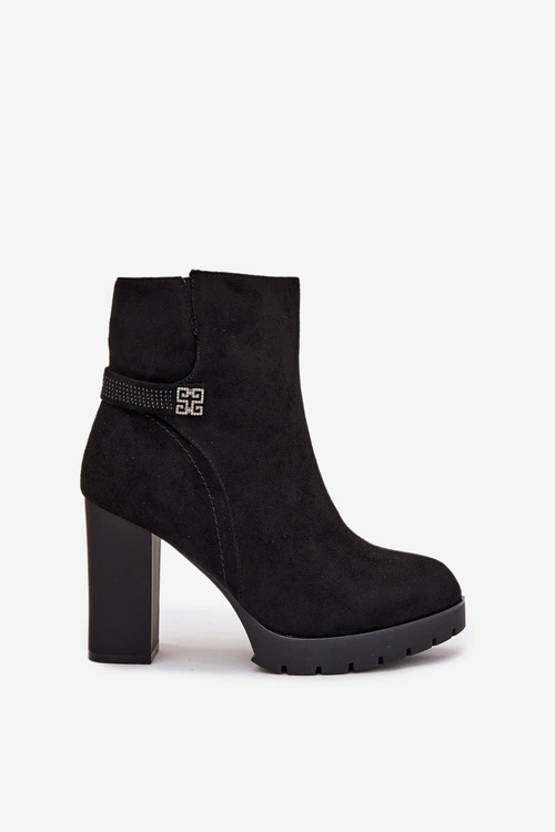 Ocieplane Botki Damskie Na Słupku Z Ozdobnym Paskiem Czarne Zayna