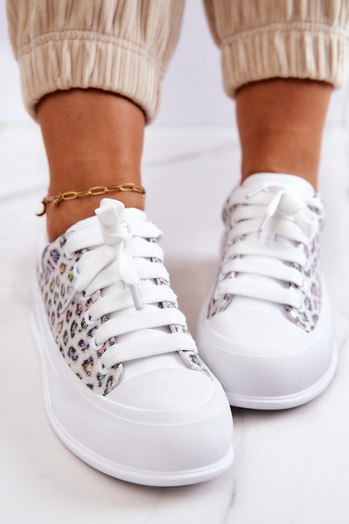 Damskie Trampki Na Platformie GOE JJ2N4075 Białe