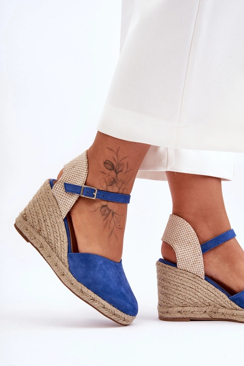 Zamszowe Sandały Na Koturnie Niebieskie Selfoss