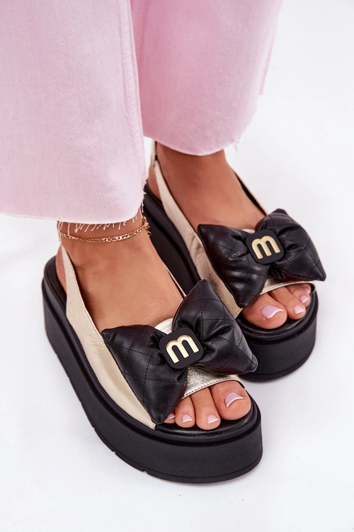 Skórzane Sandały Damskie Na Platformie Z Kokardą CheBello 4641 Złoto-Czarne