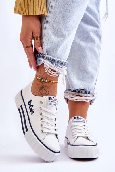 Damskie Trampki Na Platformie Lee Cooper LCW-23-31-1802L Białe