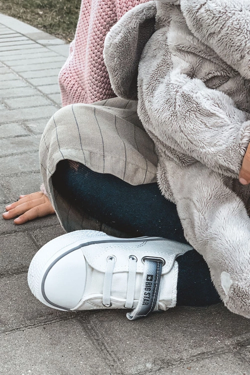 Dziecięce Niskie Trampki BIG STAR JJ374075 Białe