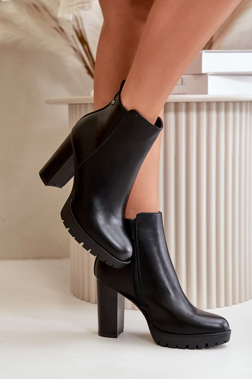 Botki Damskie Ocieplane Na Wysokim Słupku Zapinane Na Zamek Czarne Bioria