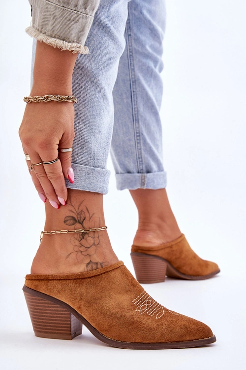 Damskie Zamszowe Klapki Kowbojki Camel Romina