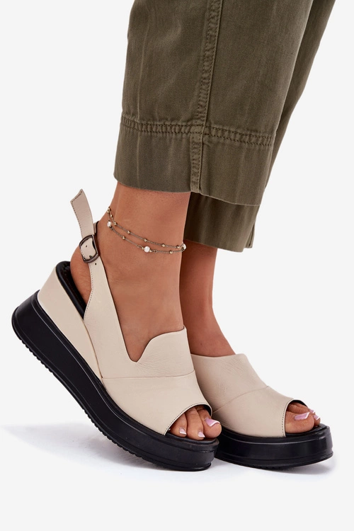 Skórzane Damskie Sandały Na Koturnie Artiker 54C0401 Beżowe