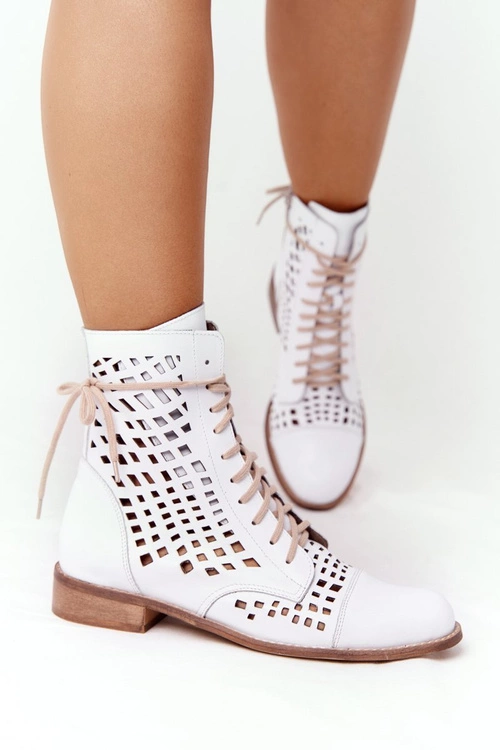 Zazoo 2627 Ażurowe Skórzane Botki Białe