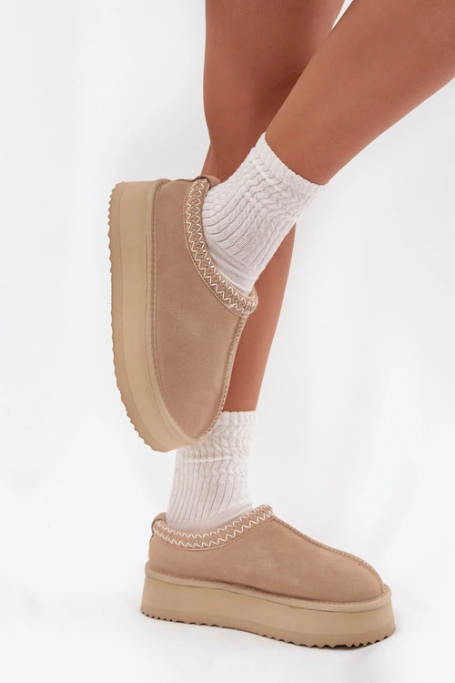 Niskie Zamszowe Śniegowce Damskie Z Haftem Na Platformie Vinceza 97960 Beżowe