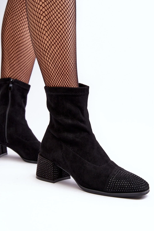 Botki Damskie Na Niskim Obcasie Ze Zdobieniem Czarne Vissias