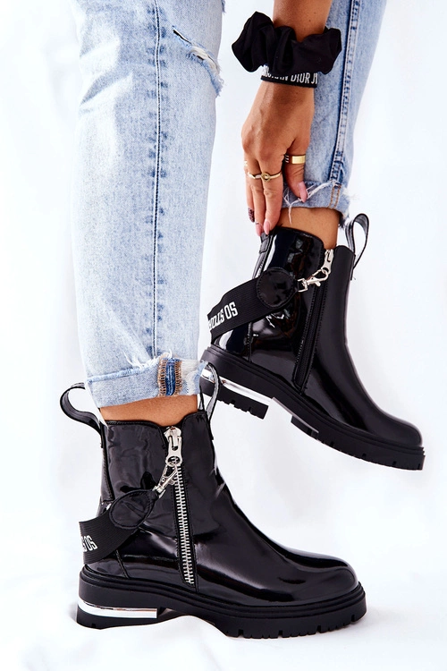 Skórzane Lakierowane Botki Z Suwakiem Czarne Cortona