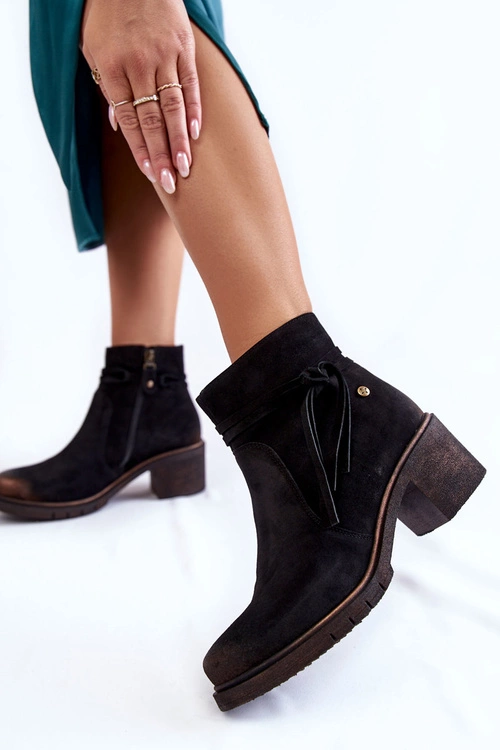 Damskie Zamszowe Botki Maciejka 05720-01 Czarne