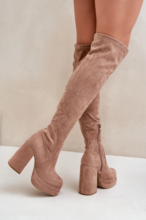 Kozaki Z Cholewką Za Kolano Na Słupku I Platformie Beżowe Nadelian