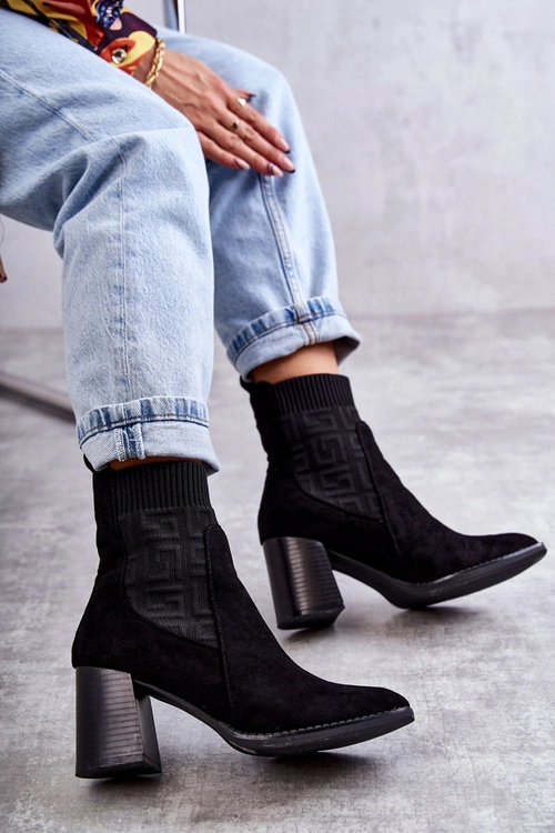 Damskie Zamszowe Botki Ze Skarpetą Czarne Montes