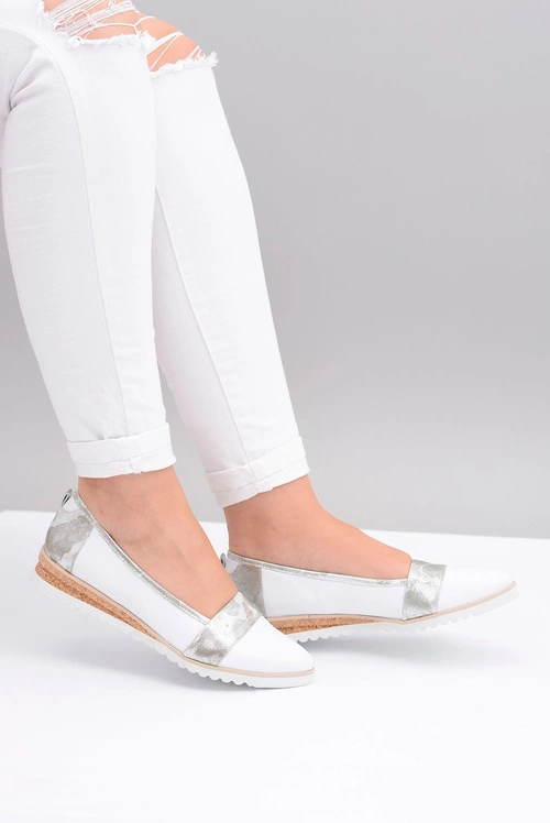 Polskie Skórzane Białe Balerinki Moro Persi