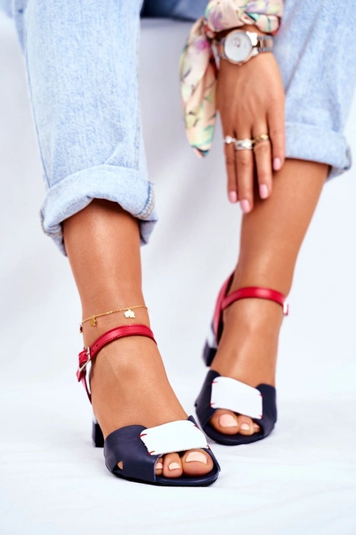 Skórzane Sandały Na Obcasie Maciejka 04120-17 Granatowe