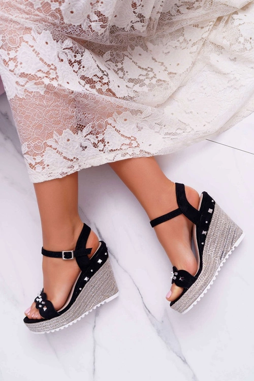 Sandały Damskie Na Koturnie Z Dżetami Ćwiekami Czarne Alenni