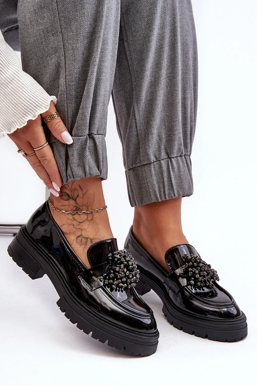 Lakierowane Półbuty Damskie Zdobione Czarne Annella