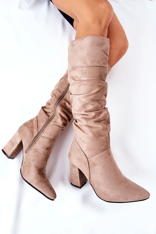 Kozaki Na Słupku Zamszowe Beżowe Dorelle