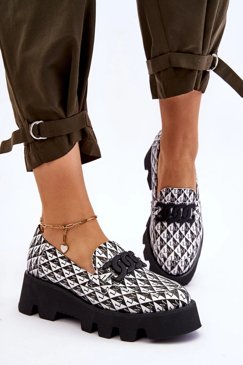 Mokasyny Na Masywnej Platformie Laura Messi 2601 Czarno-Białe