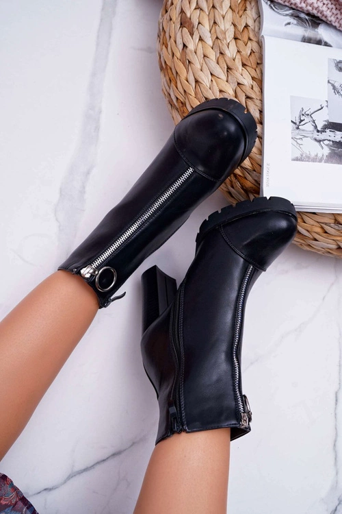 Botki Damskie Na Słupku Ozdobny Suwak Czarne Senuto