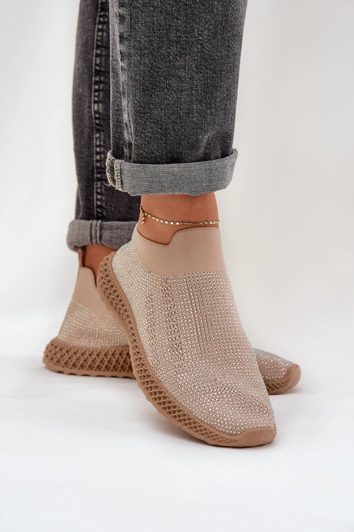 Wsuwane Buty Sportowe Damskie Ze Zdobieniem D&A TW121 Beżowe