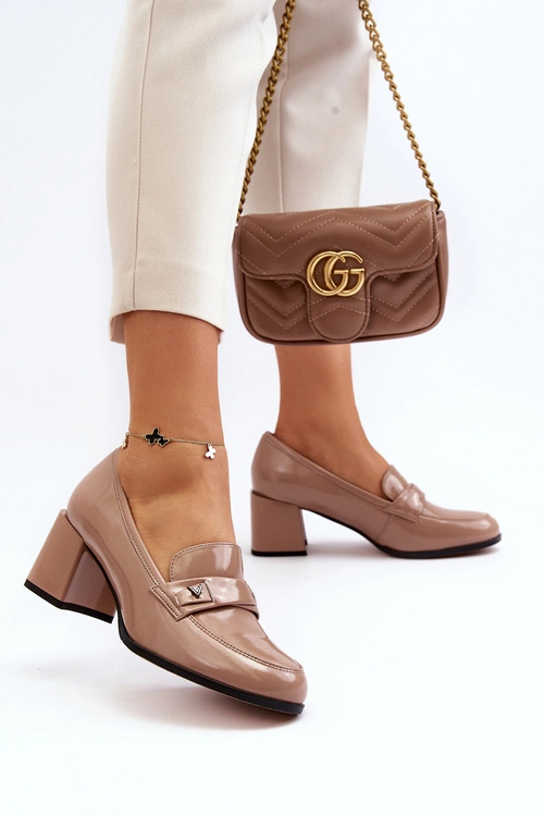 Lakierowane Czółenka Na Obcasie Beżowe Felicijana