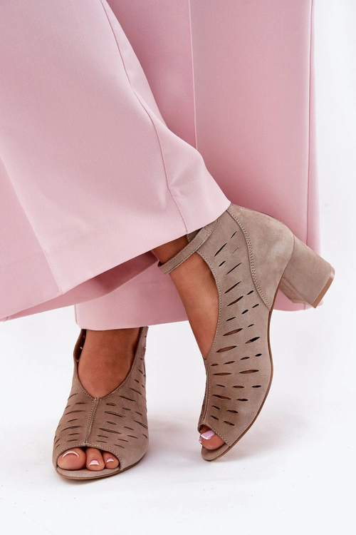 Zamszowe Botki Damskie Na Słupku Maciejka 06893-10 Ciemnobeżowe