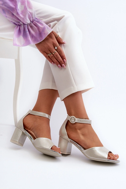 Skórzane Sandały Na Obcasie Vinceza 20100 Srebrne
