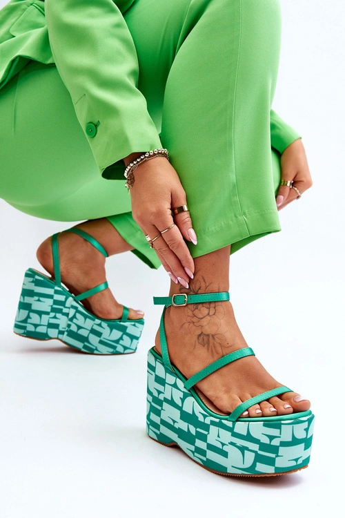 Modne Sandały Na Koturnie We Wzory Zielone Claria