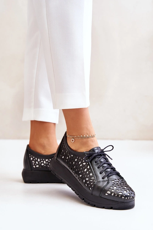 Zazoo 2973 Skórzane Półbuty Na Platformie Z Ażurowym Wzorem Czarne