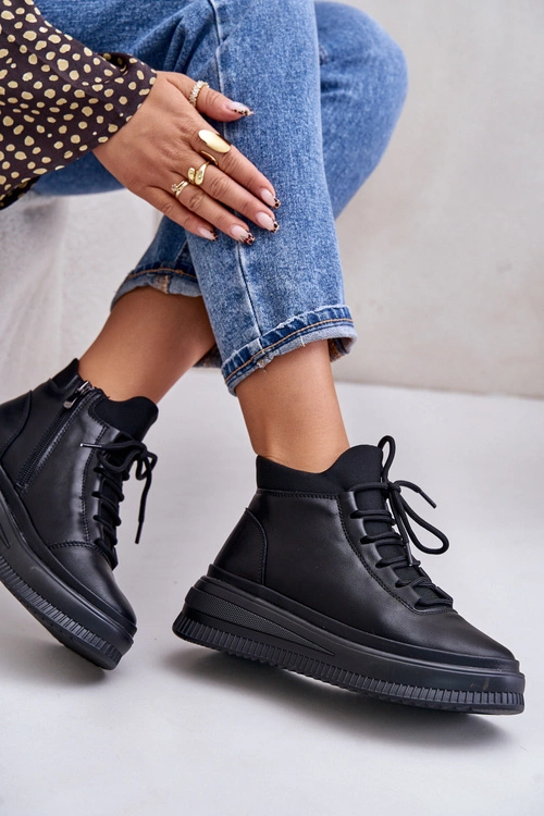 Lekkie Skórzane Buty Sportowe Na Platformie Artiker 55C1041 Czarne