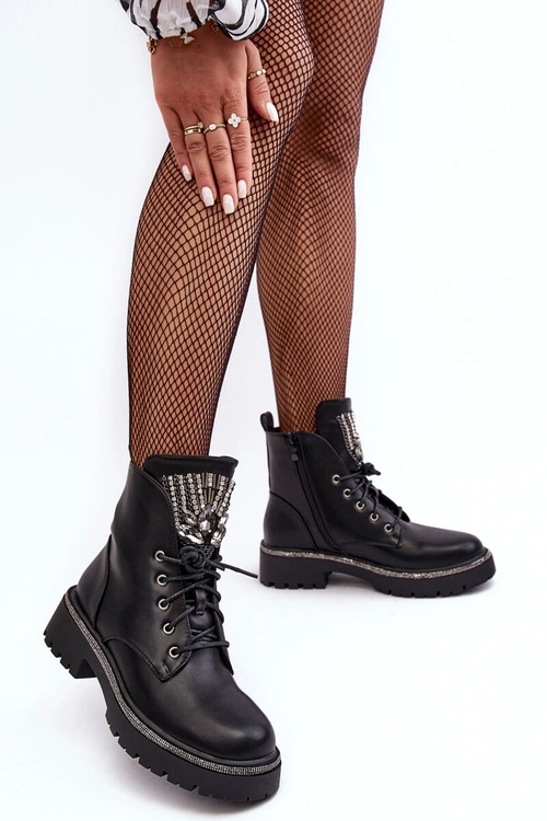 Niskie Botki Workery Z Biżuteryjną Ozdobą Czarne Melenope