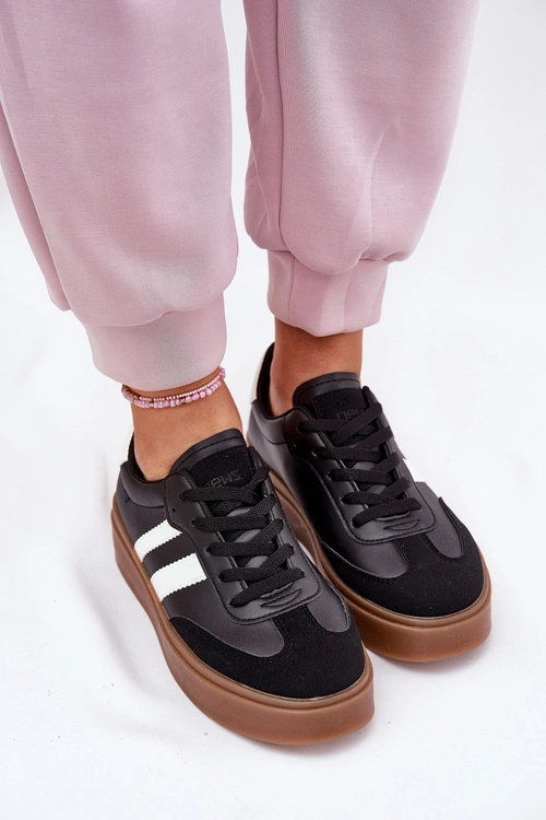 Sneakersy Damskie Na Platformie Z Eko Skóry Czarne Elaraven