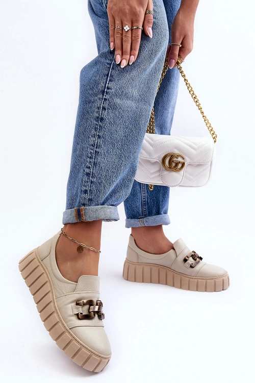 Skórzane Półbuty Damskie Na Platformie Z Ozdobą Beżowe Lewski 3398