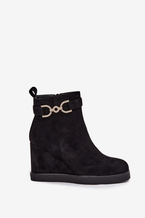 Botki Damskie Na Koturnie Z Ozdobnym Detalem Czarne Marivana