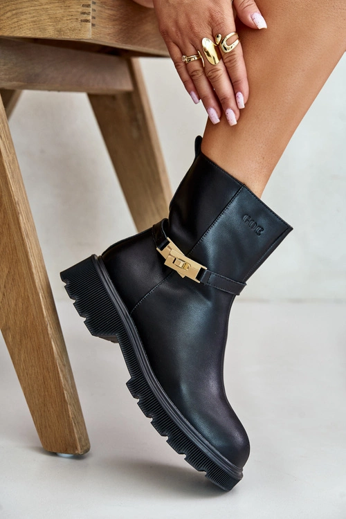 Skórzane Botki Damskie Z Paskiem Ocieplane GOE OO2N4150 Czarne