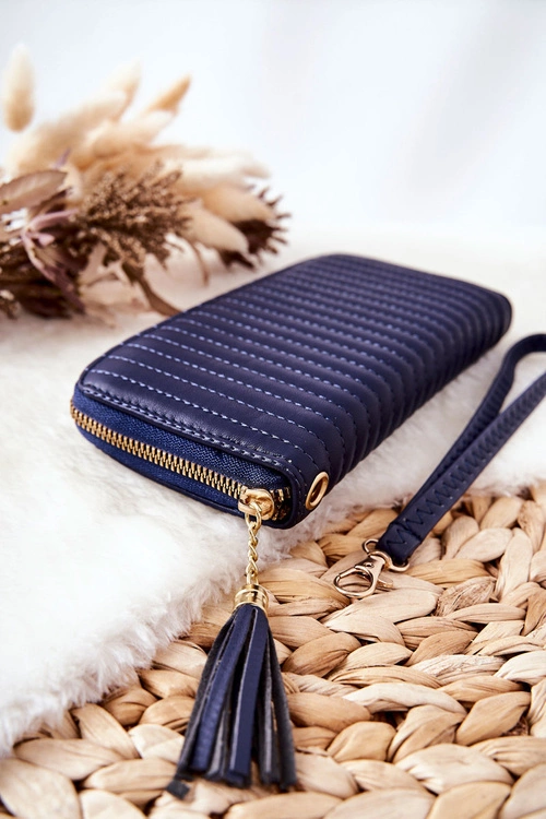 Duży Portfel Pikowany Z Paseczkiem Granatowy