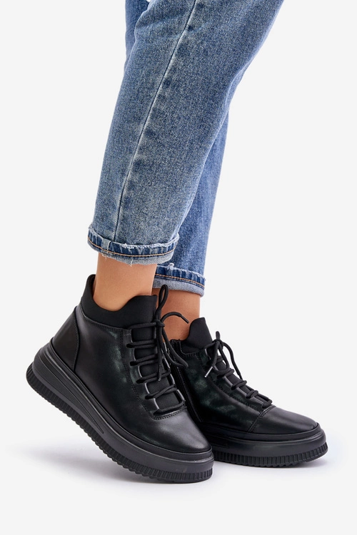 Lekkie Skórzane Buty Sportowe Na Platformie Artiker 55C1041 Czarne