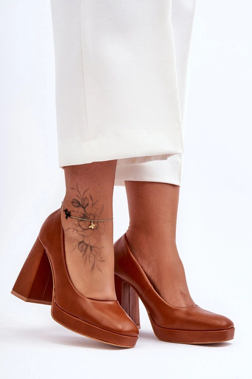 Skórzane Czółenka Na Masywnym Obcasie Camel Rosalia