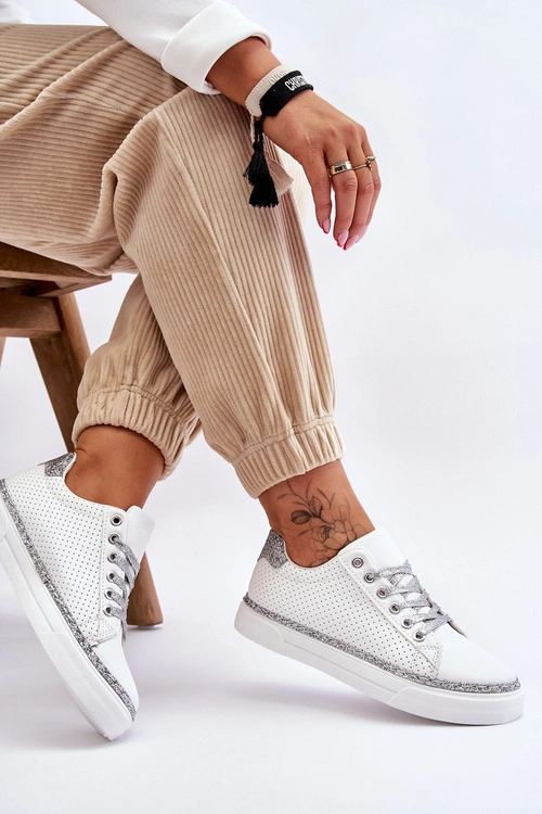 Niskie Damskie Trampki Z Perforacją Biało-Srebrne Daxton