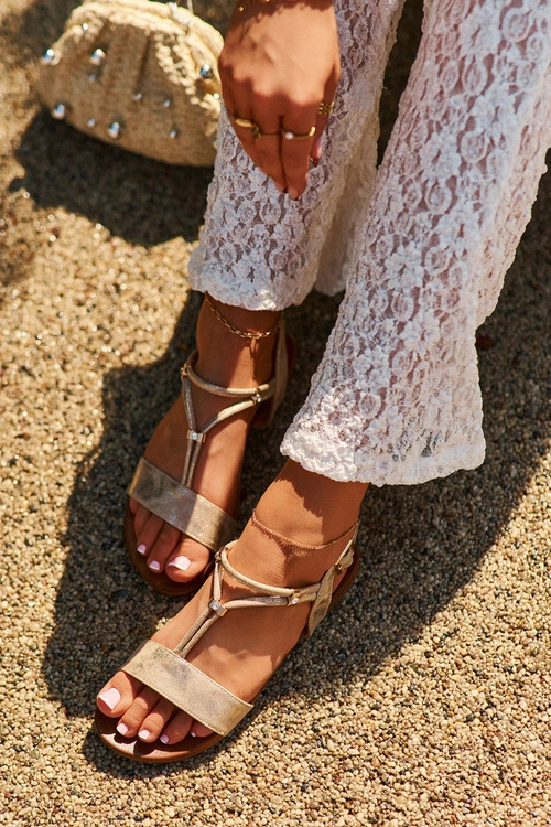 Damskie Płaskie Sandały Z Paskami S.Barski KV27-010 Złote