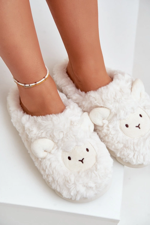 Futrzane Kapcie Damskie Z Motywem Owcy Białe Phaeia